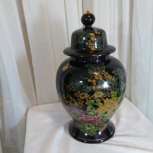 Temple Jar Black and Gold